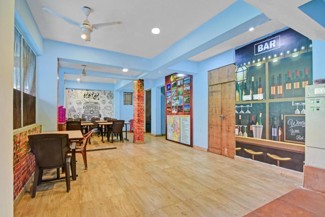 Capital O 85357 Hotel Sai Datta 칼랑굿 외부 사진