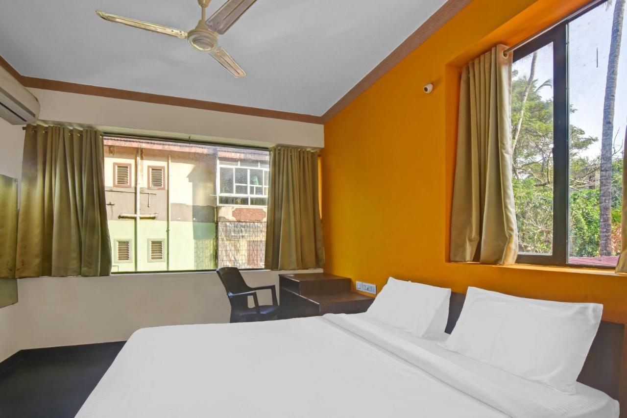 Capital O 85357 Hotel Sai Datta 칼랑굿 외부 사진